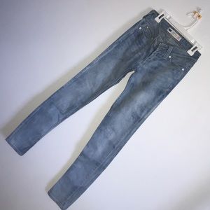 Levi’s Demi Curve Size 0 Skinny Jeans